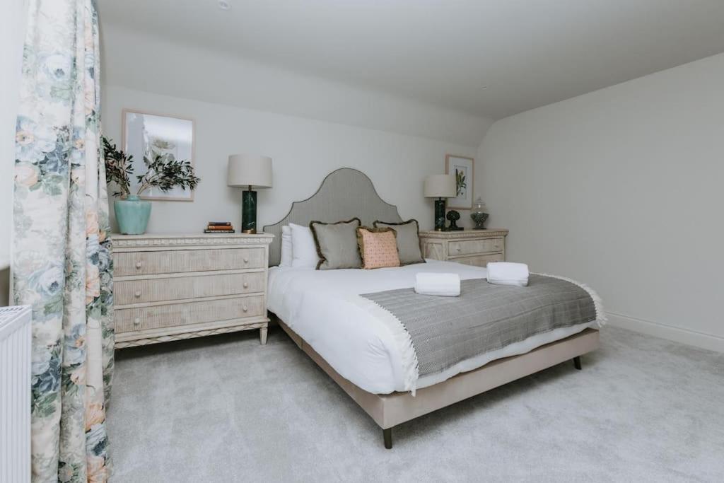 Hayward House, Hot Tub, Large Garden Villa Henley-on-Thames Eksteriør billede