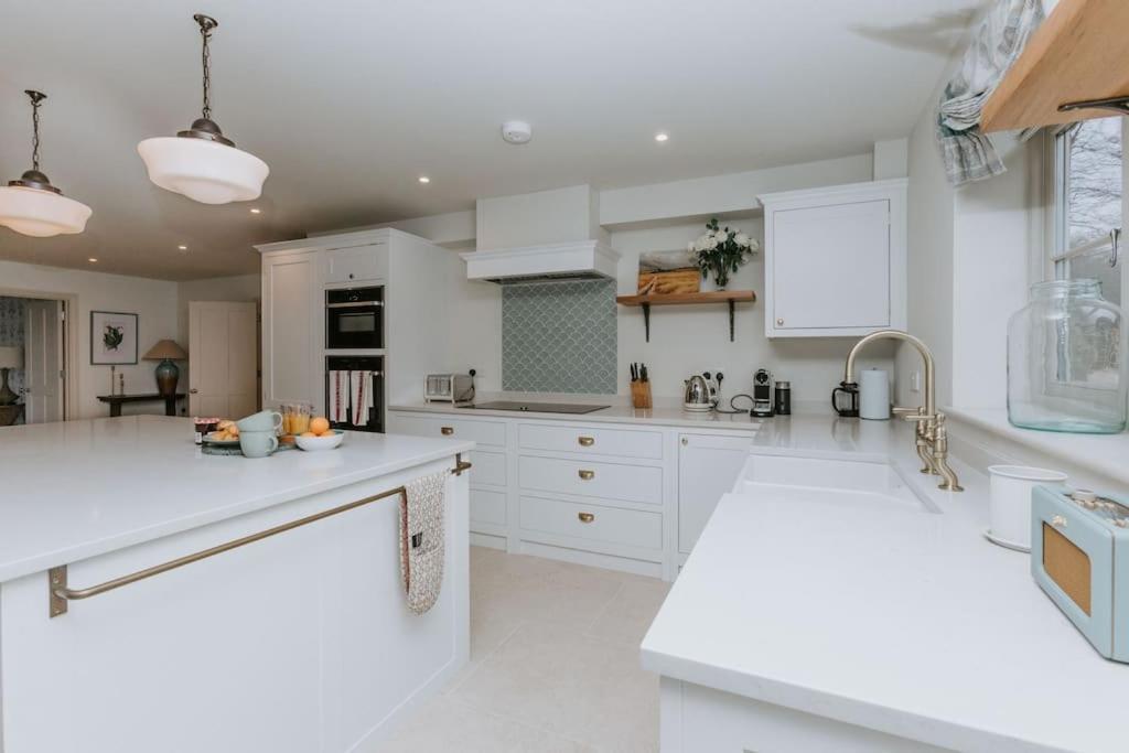Hayward House, Hot Tub, Large Garden Villa Henley-on-Thames Eksteriør billede