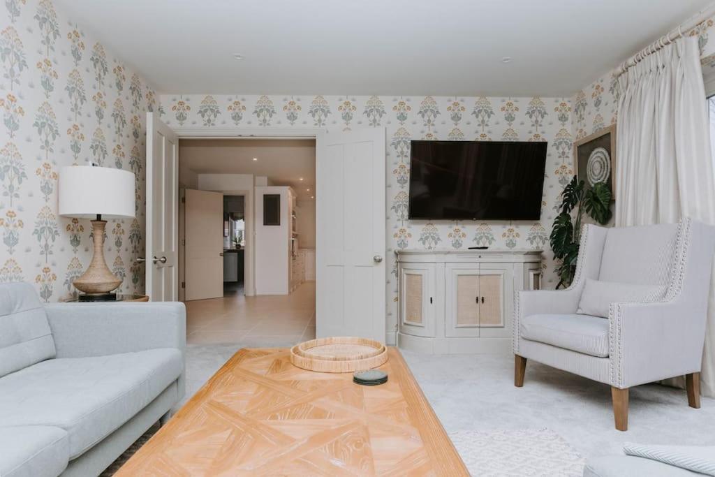 Hayward House, Hot Tub, Large Garden Villa Henley-on-Thames Eksteriør billede