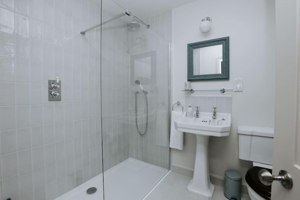 Hayward House, Hot Tub, Large Garden Villa Henley-on-Thames Eksteriør billede