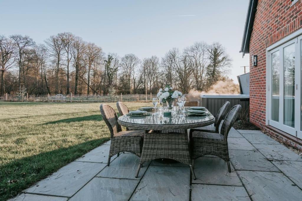Hayward House, Hot Tub, Large Garden Villa Henley-on-Thames Eksteriør billede